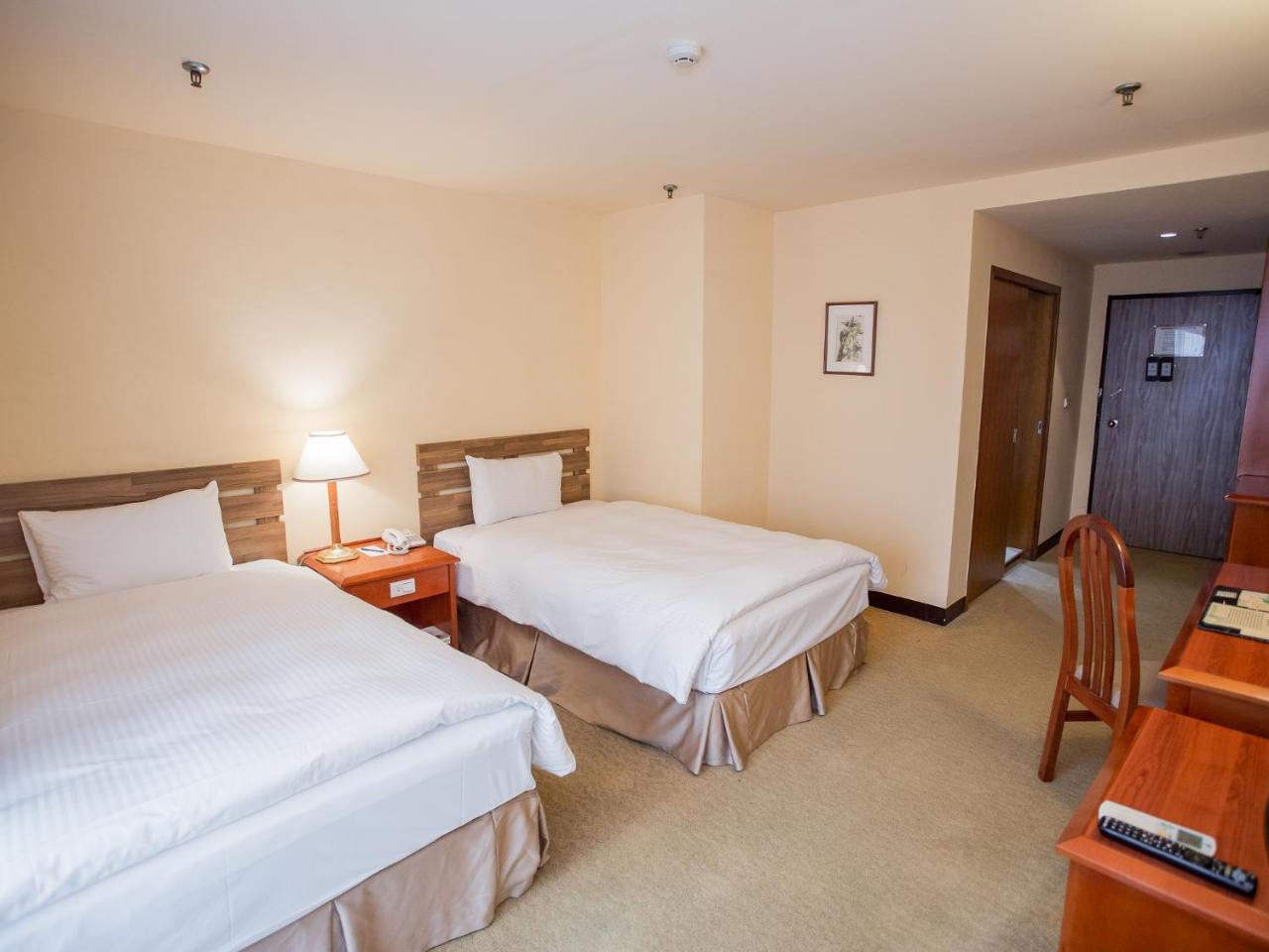Jiuwu Hotel La Đông Ngoại thất bức ảnh
