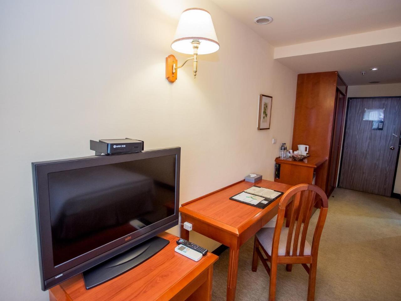 Jiuwu Hotel La Đông Ngoại thất bức ảnh