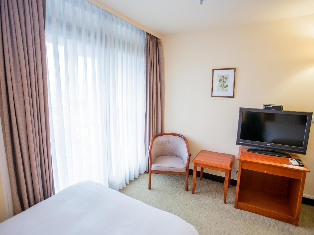 Jiuwu Hotel La Đông Ngoại thất bức ảnh