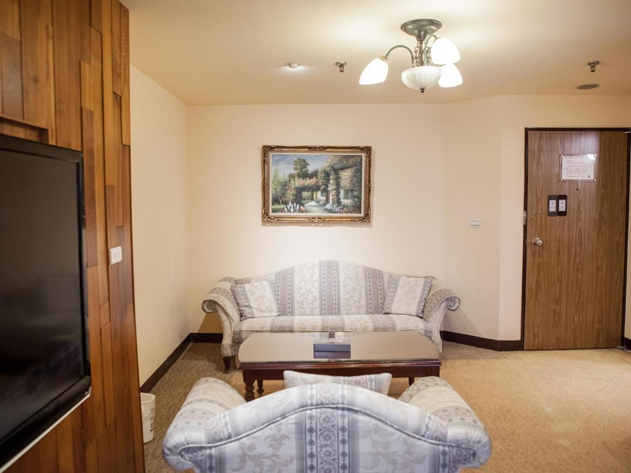 Jiuwu Hotel La Đông Ngoại thất bức ảnh