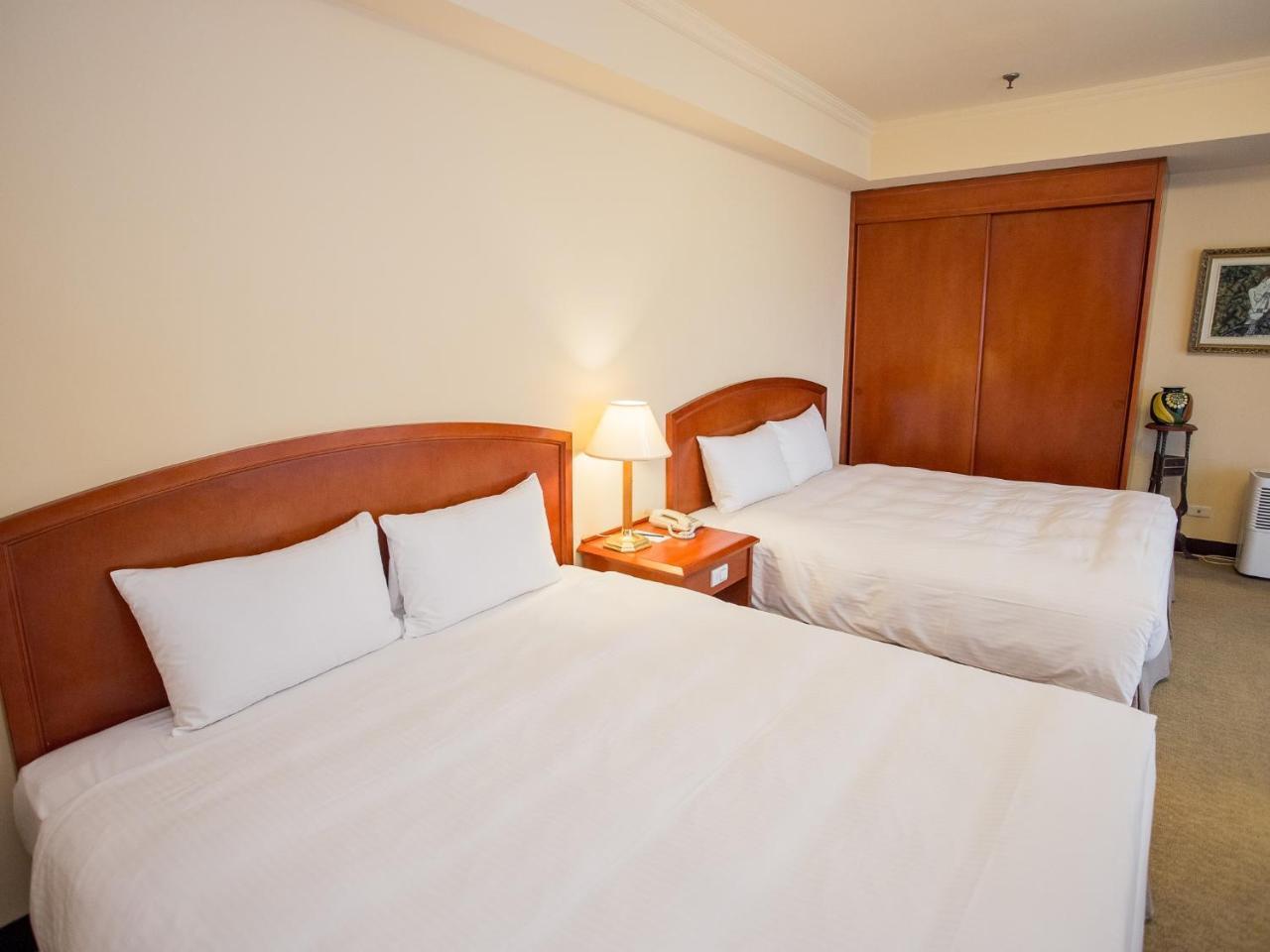 Jiuwu Hotel La Đông Ngoại thất bức ảnh